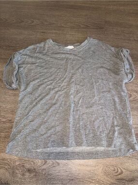 Splendid Collection - Basic Gray Short Sleeve Tee - L